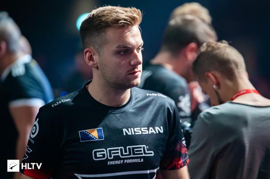 雷蛇电竞绿系列外设发布与顶尖选手合作